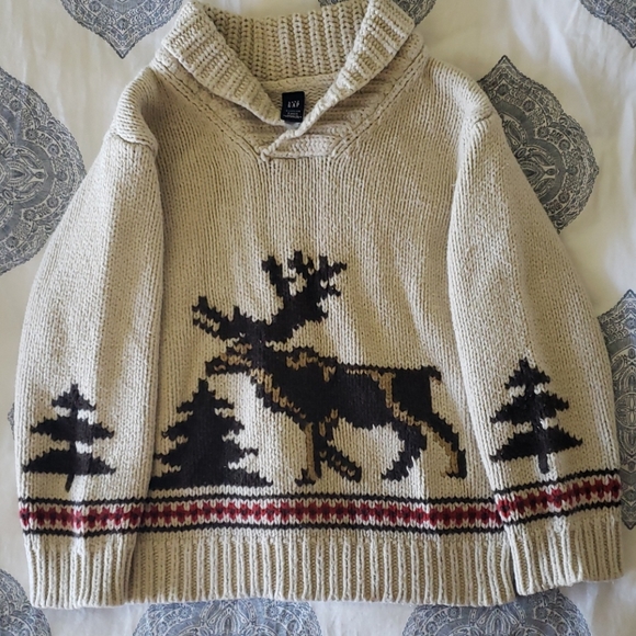 GAP Other - Baby Gap (Size 5) Reindeer Sweater V- Neck